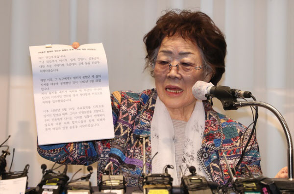 https://image.chosun.com/sitedata/image/202005/25/2020052503104_0.jpg