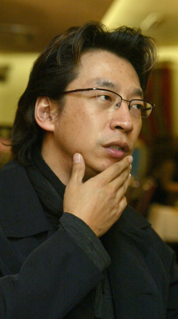 변혁 영화감독/조선DB