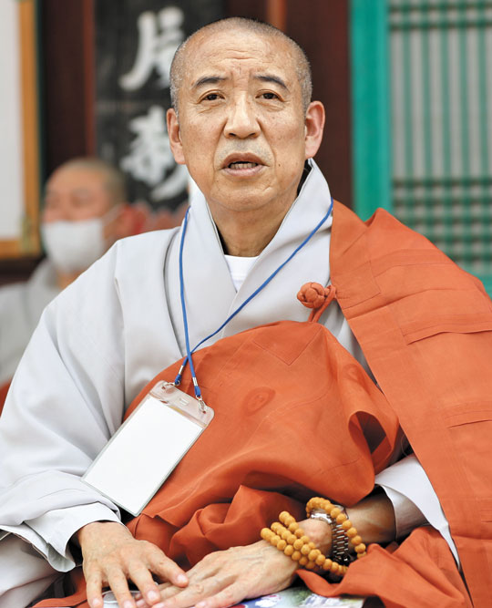 해인사 주지 현응 스님