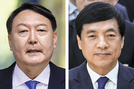 윤석열 검찰총장(왼쪽), 이성윤 중앙지검장