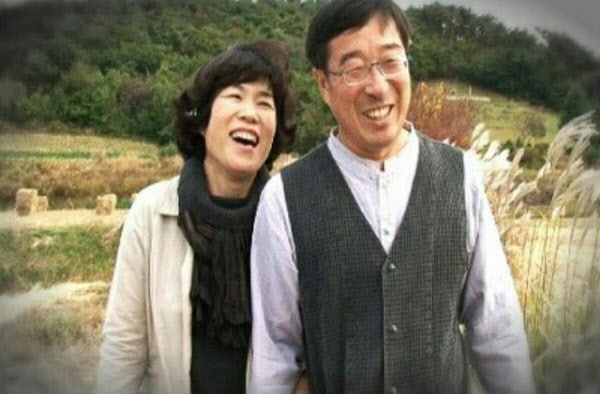평생 화업을 함께 해온 김광옥(광주수완고)씨와 임혜숙(광주공고)씨.