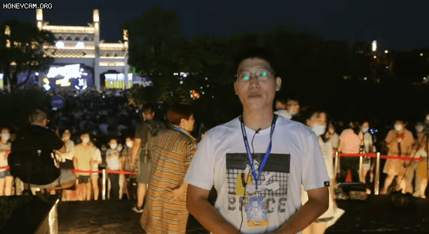 우한에서 열린 대규모 맥주축제/CGTV 캡처