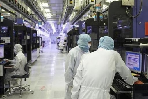 SK hynix invests 4.7 trillion won in EUV equipment introduction by 2025