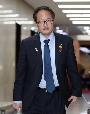 박주민의 ‘내로 남불’이 전월세 전환율 규제를 재검토하고있다.“구현 한 지 6 개월이됐는데 안돼요.”