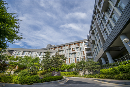 서울시립대학교 기숙사, 생활치료센터로 전환 - Life & Learning - 라이프&러닝 > Lifenlearning …” style=”width:100%” title=”서울시립대학교 기숙사, 생활치료센터로 전환 – Life & Learning – 라이프&러닝 > lifenlearning …”><figcaption>서울시립대학교 기숙사, 생활치료센터로 전환 – Life & Learning – 라이프&러닝 > Lifenlearning …</figcaption></figure>
<figure><img decoding=
