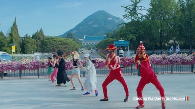 낡고 빛바랜 한국화에 1억원 몰린 까닭 - 뉴스 썸네일 이미지