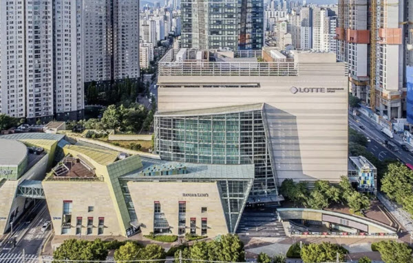 [땅집고] 서울 광진구 자양동에 위치한 롯데백화점 건대스타시티점 전경./롯데쇼핑