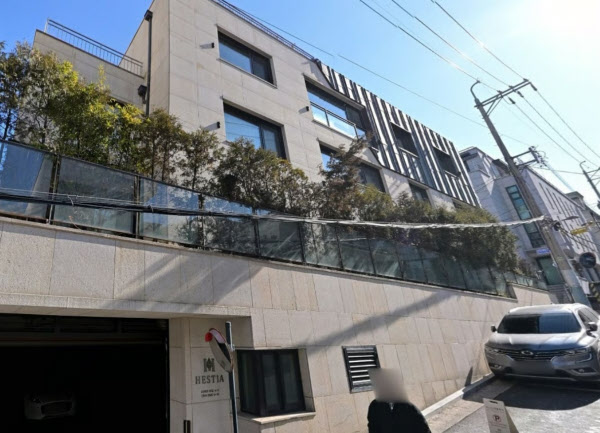 [땅집고] 서울 강남구 청담동 소재 고급 빌라 ‘헤스티아’. /네이버 거리뷰