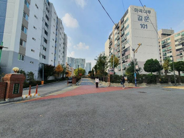 [땅집고] 오는 10월 22일 입찰을 진행하는 서울 강서구 '마곡나루경남' 아파트. / 땅집고옥션